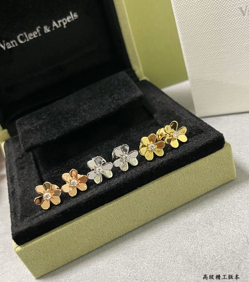 Vca Earrings